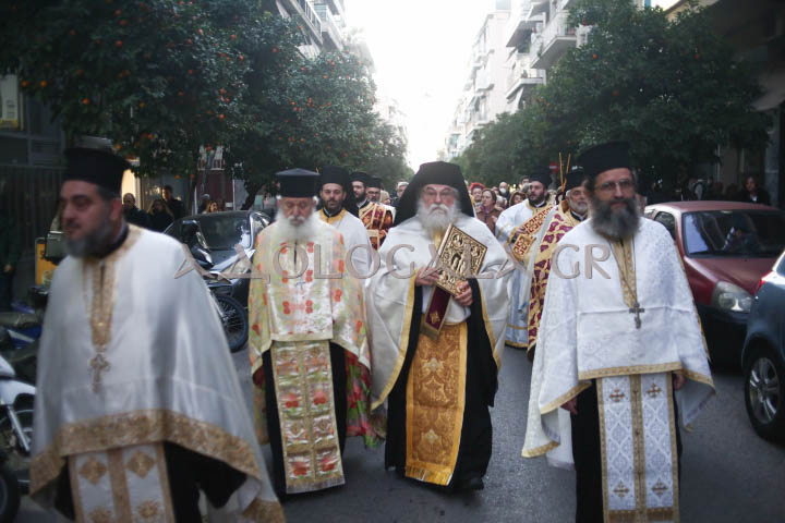 Χριστουπόλεως Βαρνάβας: Έχουμε ανάγκη από ανθρώπους που αγαπούν τον Θεό, σε μία εποχή που αυτά τα βάζει σε δεύτερη μοίρα - Τελέστηκε η Ιερά Λιτάνευση της Εικόνας του Αγίου Ελευθερίου στο Γκύζη (Εικόνες)