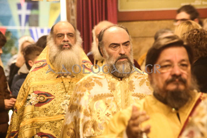 Λαμπρός Εσπερινός για την Ιερά Μνήμη του Αγίου Ελευθερίου στο Γκύζη (Εικόνες)