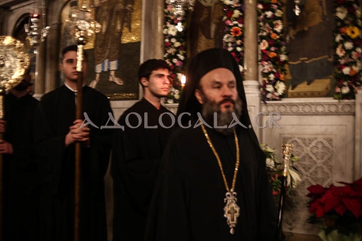 Λαμπρός Εσπερινός για την Ιερά Μνήμη του Αγίου Ελευθερίου στο Γκύζη (Εικόνες)