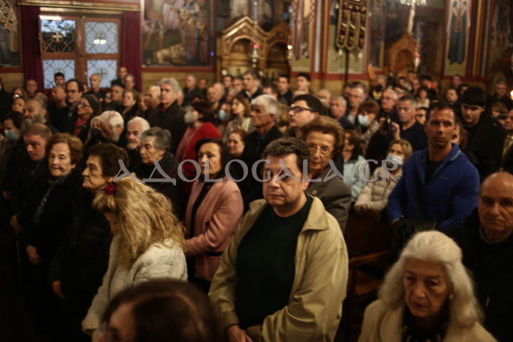 Λαμπρός Εσπερινός για την Ιερά Μνήμη του Αγίου Ελευθερίου στο Γκύζη (Εικόνες)