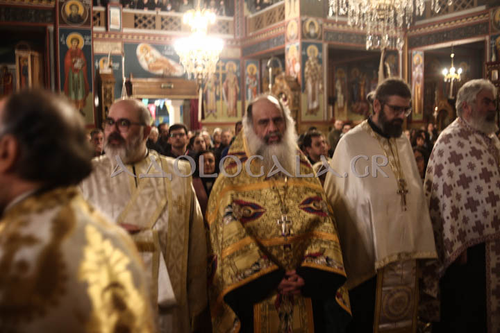 Λαμπρός Εσπερινός για την Ιερά Μνήμη του Αγίου Ελευθερίου στο Γκύζη (Εικόνες)