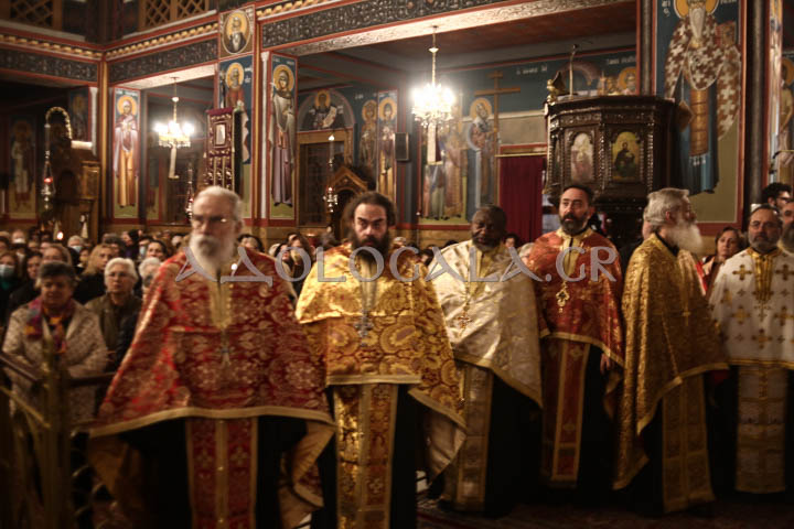 Λαμπρός Εσπερινός για την Ιερά Μνήμη του Αγίου Ελευθερίου στο Γκύζη (Εικόνες)
