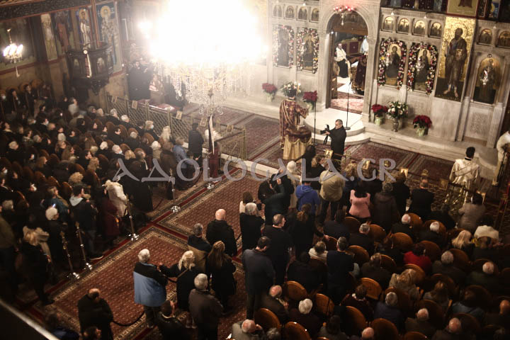 Λαμπρός Εσπερινός για την Ιερά Μνήμη του Αγίου Ελευθερίου στο Γκύζη (Εικόνες)