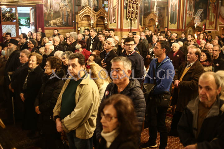 Λαμπρός Εσπερινός για την Ιερά Μνήμη του Αγίου Ελευθερίου στο Γκύζη (Εικόνες)