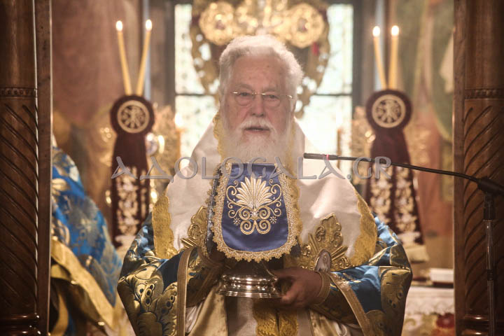 Δισαρχιερατική Θεία Λειτουργία για τον Άγιο Νικόλαο στον Ι.Ν. Αγίου Νικολάου Πτωχοκομείου Αθηνών (Εικόνες)