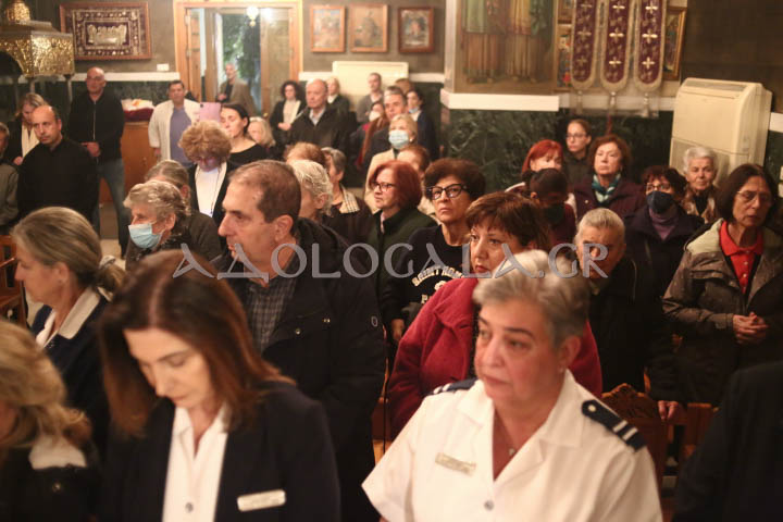 Αρχιερατικός Εσπερινός για τον Προστάτη του Αντικαρκινικού Νοσοκομείου Αθηνών, Άγιο Σάββα τον Ηγιασμένο (Εικόνες)