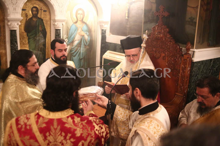 Αρχιερατικός Εσπερινός για τον Προστάτη του Αντικαρκινικού Νοσοκομείου Αθηνών, Άγιο Σάββα τον Ηγιασμένο (Εικόνες)