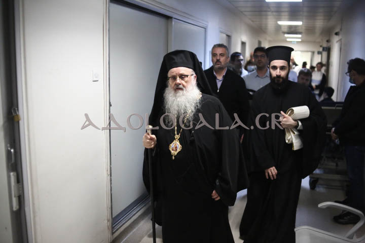 Αρχιερατικός Εσπερινός για τον Προστάτη του Αντικαρκινικού Νοσοκομείου Αθηνών, Άγιο Σάββα τον Ηγιασμένο (Εικόνες)
