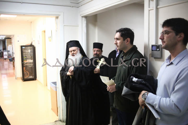 Αρχιερατικός Εσπερινός για τον Προστάτη του Αντικαρκινικού Νοσοκομείου Αθηνών, Άγιο Σάββα τον Ηγιασμένο (Εικόνες)