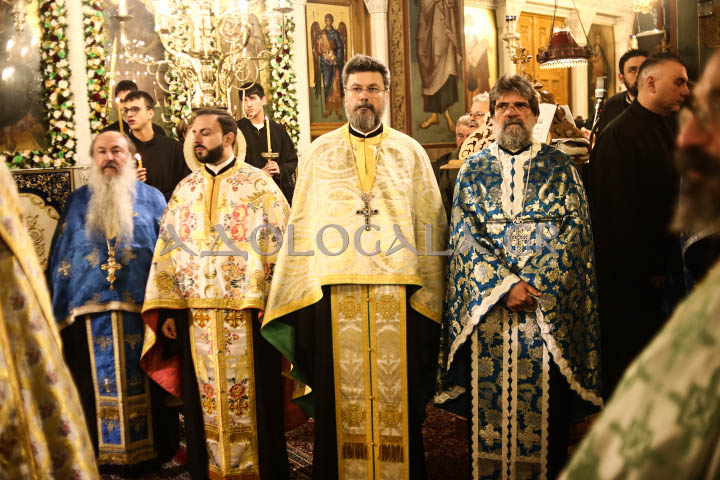 Ο Μητροπολίτης Κηφισίας στον Εσπερινό της Πανηγύρεως του Αγίου Νικολάου Καλλιθέας (Εικόνες)