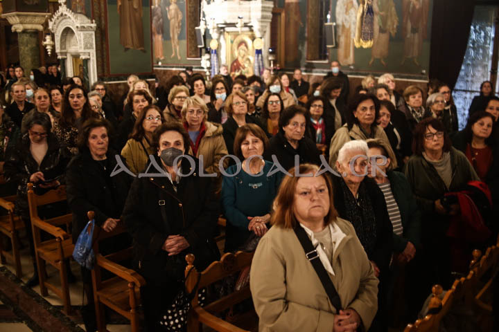 Ο Μητροπολίτης Κηφισίας στον Εσπερινό της Πανηγύρεως του Αγίου Νικολάου Καλλιθέας (Εικόνες)