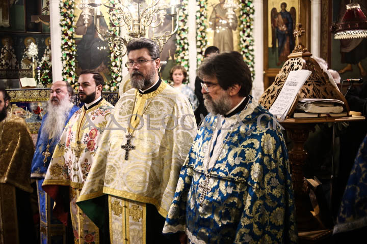 Ο Μητροπολίτης Κηφισίας στον Εσπερινό της Πανηγύρεως του Αγίου Νικολάου Καλλιθέας (Εικόνες)