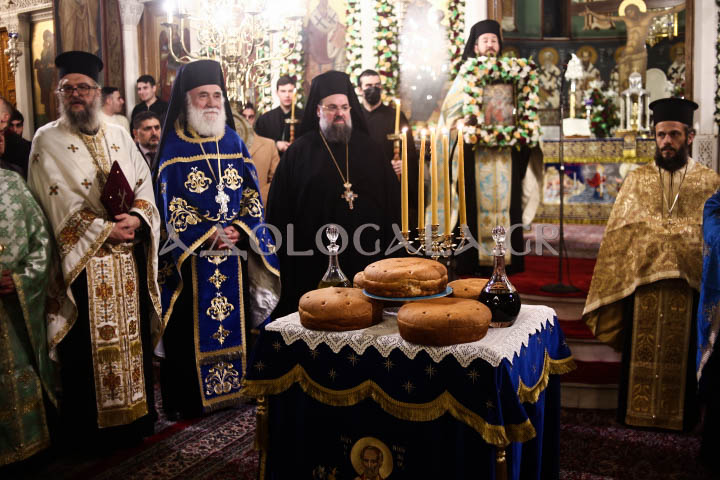 Ο Μητροπολίτης Κηφισίας στον Εσπερινό της Πανηγύρεως του Αγίου Νικολάου Καλλιθέας (Εικόνες)