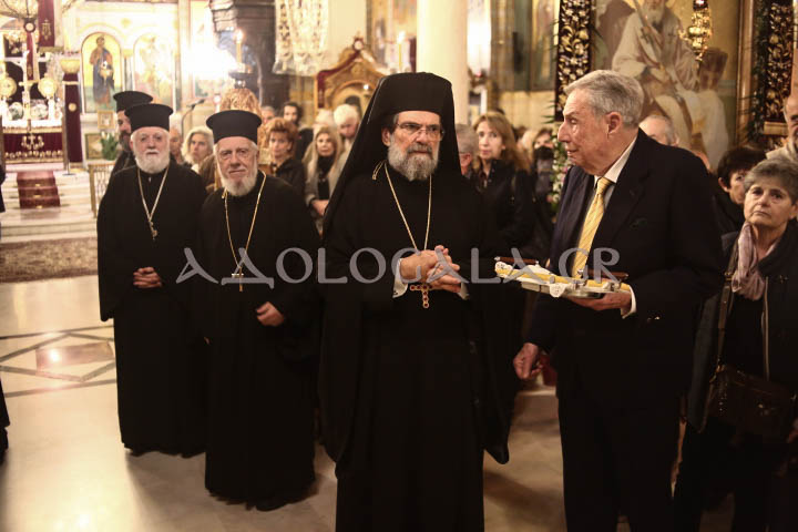 Επίσκοπος Χριστουπόλεως Βαρνάβας στον πανηγυρίζοντα Άγιο Σπυρίδωνα Σταδίου: Ο πλούτος ο δικός μας θα είναι πλούτος αγάπης. Αγάπη στον Θεό και στον συνάνθρωπο (Εικόνες) 