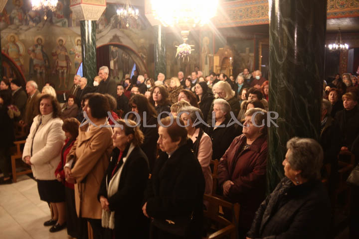 Λαμπρός Εσπερινός για τον Άγιο Τρύφωνα στην Τερψιθέα Άνω Γλυφάδας (Εικόνες)