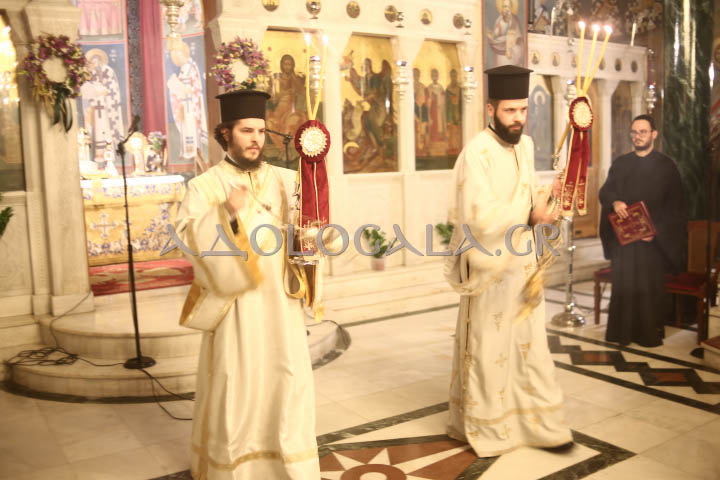 Λαμπρός Εσπερινός για τον Άγιο Τρύφωνα στην Τερψιθέα Άνω Γλυφάδας (Εικόνες)