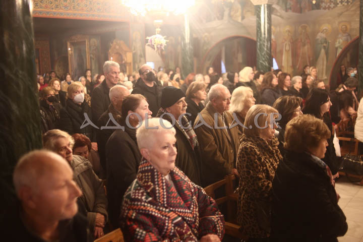 Λαμπρός Εσπερινός για τον Άγιο Τρύφωνα στην Τερψιθέα Άνω Γλυφάδας (Εικόνες)