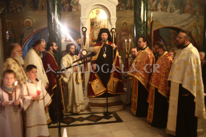 Λαμπρός Εσπερινός για τον Άγιο Τρύφωνα στην Τερψιθέα Άνω Γλυφάδας (Εικόνες)