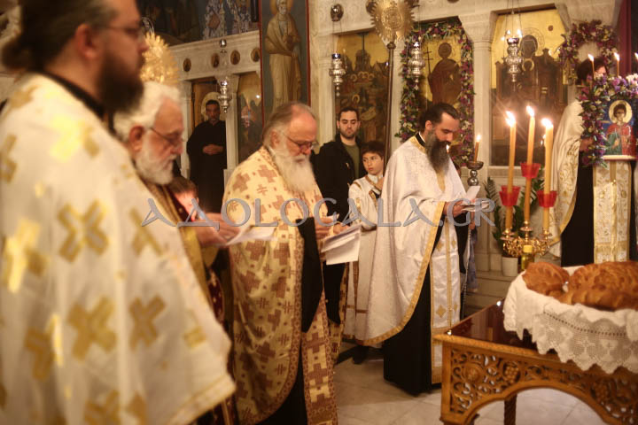 Λαμπρός Εσπερινός για τον Άγιο Τρύφωνα στην Τερψιθέα Άνω Γλυφάδας (Εικόνες)