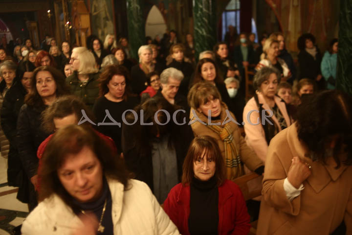 Λαμπρός Εσπερινός για τον Άγιο Τρύφωνα στην Τερψιθέα Άνω Γλυφάδας (Εικόνες)