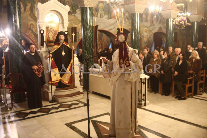 Λαμπρός Εσπερινός για τον Άγιο Τρύφωνα στην Τερψιθέα Άνω Γλυφάδας (Εικόνες)