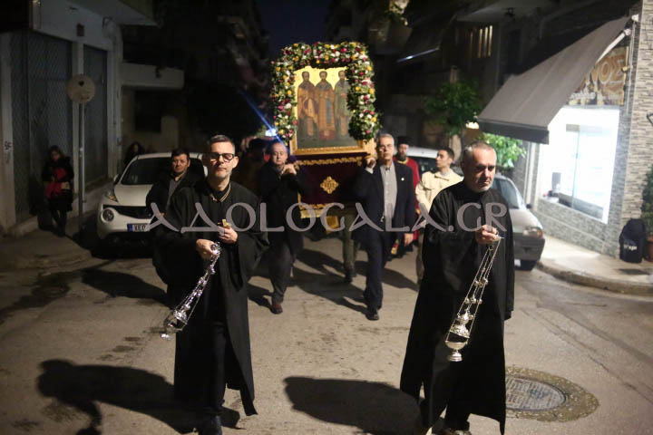 Παρουσία πλήθους πιστών η Ιερά Λιτάνευση της Εικόνας των Τριών Ιεραρχών στην Καισαριανή (Εικόνες)