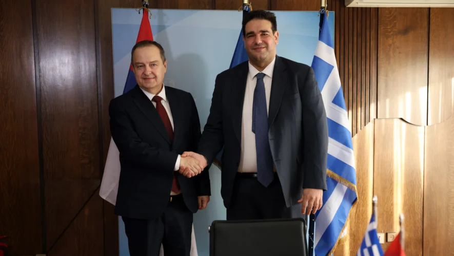 Συνάντηση του Θοδωρή Λιβάνιου με τον Ivica Dačić στην Αθήνα, με έμφαση στις διμερείς σχέσεις Ελλάδας–Σερβίας και την επένδυση 23,6 εκατ. ευρώ για τον εκσυγχρονισμό του Συνοριακού Σταθμού Ευζώνων.