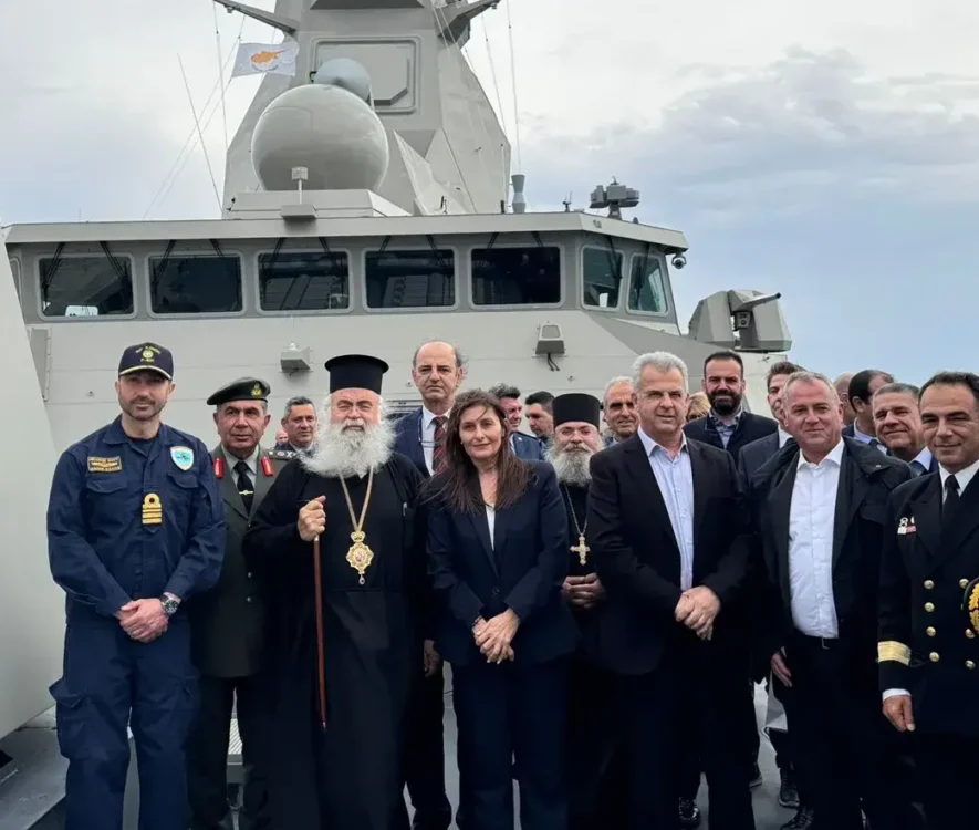 Επίσκεψη του Αρχιεπισκόπου Κύπρου Γεωργίου στη Φρεγάτα του Ελληνικού Πολεμικού Ναυτικού «ΚΙΜΩΝ»