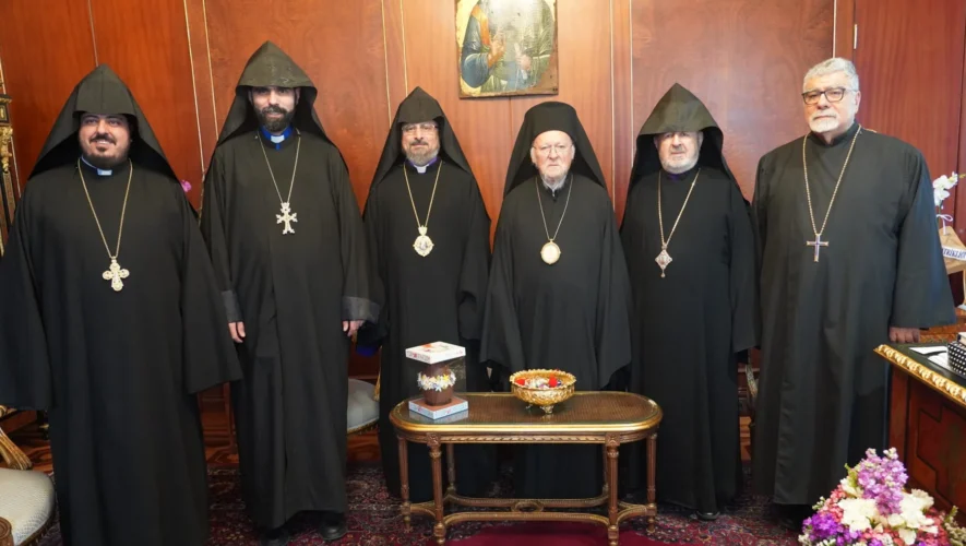 Ο Πατριάρχης των εν Τουρκία Αρμενίων Sahak Masalyan, στο Φανάρι