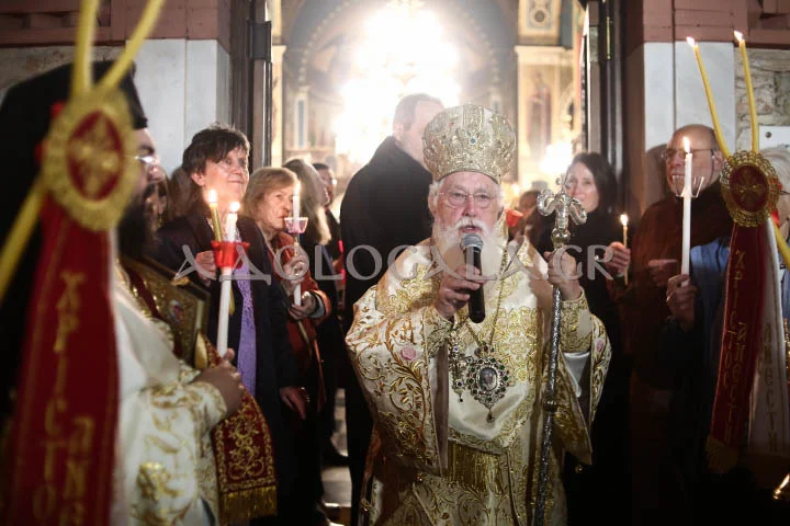 Παννυχίδα Αναστάσεως και Αναστάσιμη Αρχιερατική Θεία Λειτουργία στον Άγιο Νικόλαο Πτωχοκομείου Αθηνών (Εικόνες)