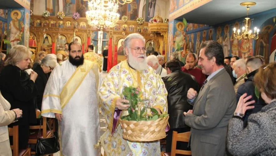 «Πρώτη Ανάσταση» στη Κοίμηση της Θεοτόκου Πετρουπόλεως