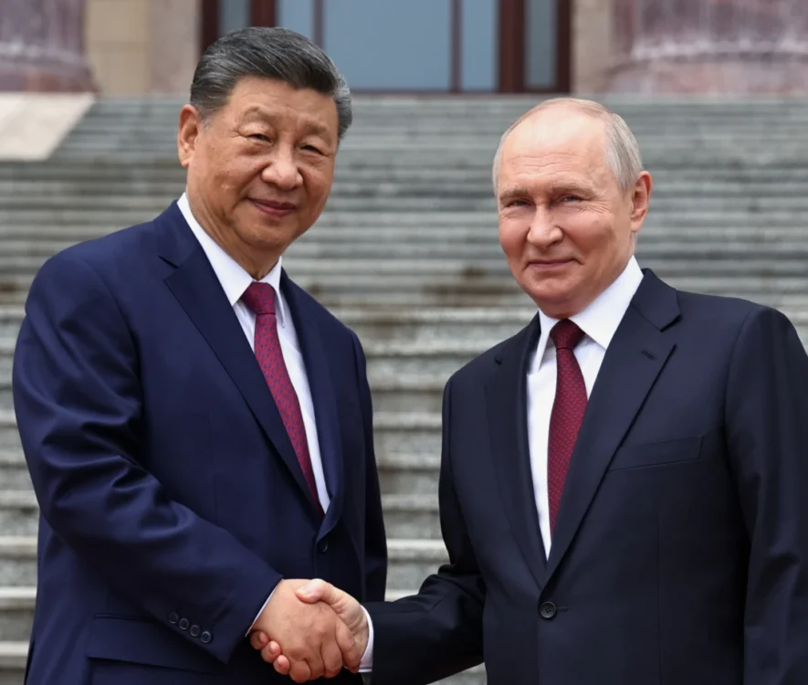 Πεκίνο: Ο Πρόεδρος Σι και ο ομόλογός του Βλ. Πούτιν τονίζουν τη φιλία και τη συνεργασία τους στη συνάντησή τους
