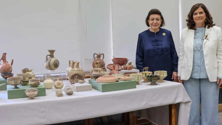 adologala, adologala.gr, news, featured, ειδησεις, διεθνή, κυπρος, νεα, πολιτική, κυβέρνηση, υπουργός, πολιτισμός, αρχαιότητες, Τμήμα Αρχαιοτήτων, Τμήματος Προστασίας Πολιτιστικής Κληρονομιάς και Αρχαιοτήτων, Πρώιμη Εποχή του Χαλκού, Μεσαιωνική περίοδος, ειδώλια από ασβεστόλιθο, αγγεία, Μενδώνη, unesco