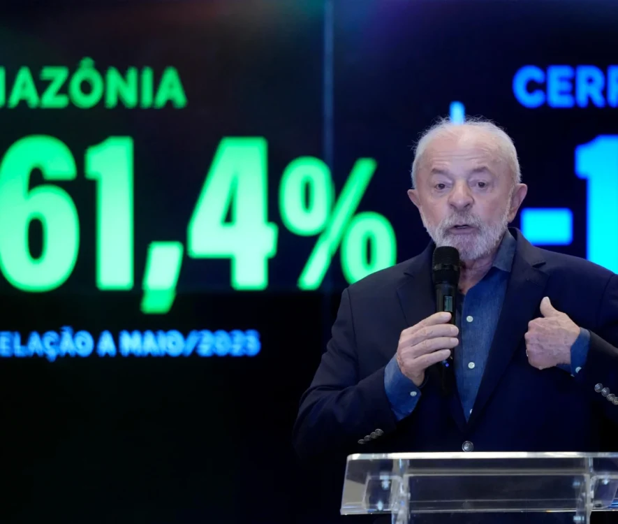 I Brazilia anaferei meiosi ton rythmon apopsilosis tis Amazoniou, antidrontas stis katigories ton IPA gia dasmous