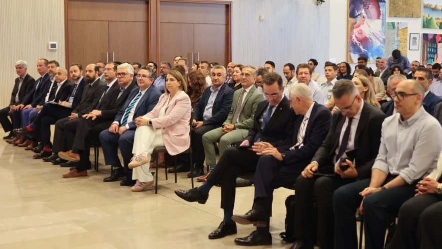 Nees ypodomes kai dynatotites sti diathesi tou kypriakou oikosystimatos ston tomea tis TN