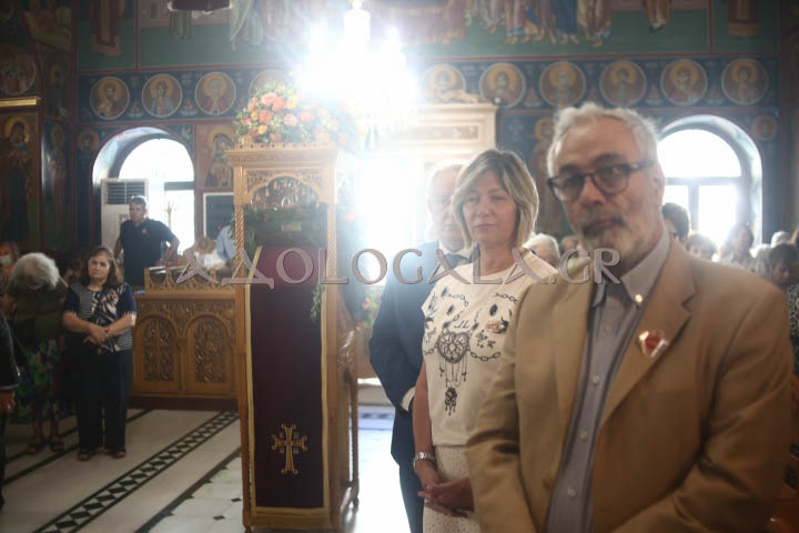 Σύναξη Δώδεκα Αποστόλων, Άγιοι Απόστολοι Καλλιθέας, Καλλιθέα, Τζιτζιφιές, Θεία Λειτουργία, Επίσκοπος Ανδρούσης, Κωνστάντιος, Ιερά Αρχιεπισκοπή Αθηνών, Ορθοδοξία, Εκκλησία της Ελλάδος, πανήγυρη, π. Δημήτριος Καρβούνης, φωτογραφία, βαγγέλης καρπαθάκης, καρπαθάκης, τζιζτιφιές, Αγιοι Απόστολοι, Αθήνα, 12 Απόστολοι, Κωνστάντιος,