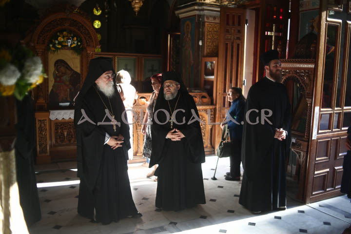 Πανηγυρικός Αρχιερατικός Εσπερινός στον Ιερό Ναό Αγίου Παύλου Αθηνών με τον Μητροπολίτη Χαλκίδος κ. Χρυσόστομο και τον Αρχιμανδρίτη π. Σεβαστιανό Σωμαράκη.