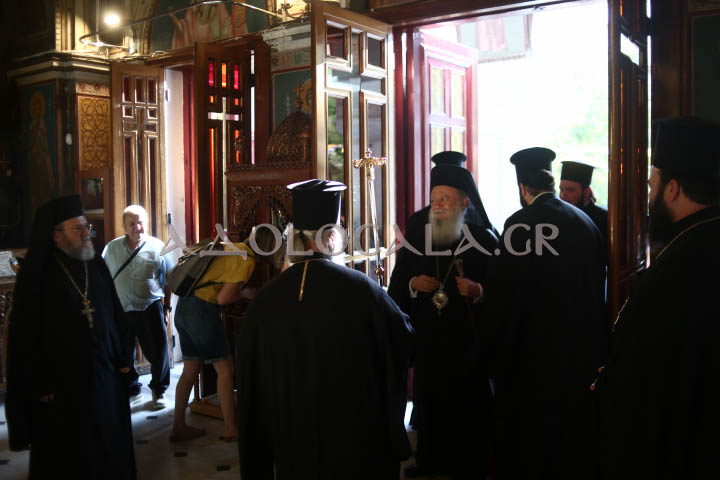 Πανηγυρικός Αρχιερατικός Εσπερινός στον Ιερό Ναό Αγίου Παύλου Αθηνών με τον Μητροπολίτη Χαλκίδος κ. Χρυσόστομο και τον Αρχιμανδρίτη π. Σεβαστιανό Σωμαράκη.