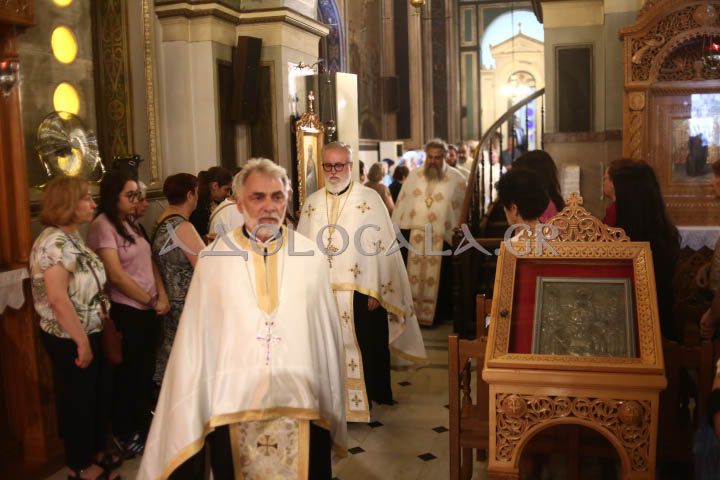 Πανηγυρικός Αρχιερατικός Εσπερινός στον Ιερό Ναό Αγίου Παύλου Αθηνών με τον Μητροπολίτη Χαλκίδος κ. Χρυσόστομο και τον Αρχιμανδρίτη π. Σεβαστιανό Σωμαράκη.