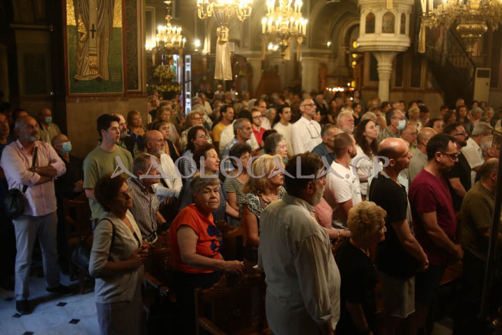 Πανηγυρικός Αρχιερατικός Εσπερινός στον Ιερό Ναό Αγίου Παύλου Αθηνών με τον Μητροπολίτη Χαλκίδος κ. Χρυσόστομο και τον Αρχιμανδρίτη π. Σεβαστιανό Σωμαράκη.