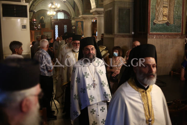 Πανηγυρικός Αρχιερατικός Εσπερινός στον Ιερό Ναό Αγίου Παύλου Αθηνών με τον Μητροπολίτη Χαλκίδος κ. Χρυσόστομο και τον Αρχιμανδρίτη π. Σεβαστιανό Σωμαράκη.