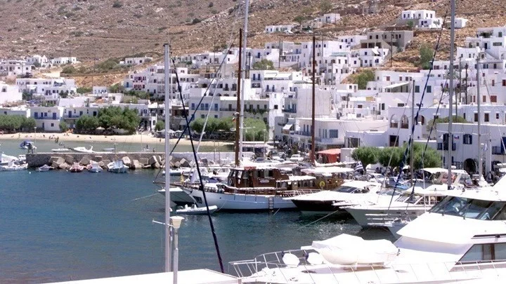 Δωρεάν κατοικίες και πρόσθετα κίνητρα χορηγεί ο Δήμος Σίφνου για την προσέλκυση και παραμονή ειδικευμένων γιατρών