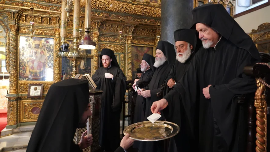 Ομόφωνη εκλογή του Αρχιμανδρίτη Καλλίνικου Μαυρολέοντα ως Βοηθού Επισκόπου της Μητρόπολης Καρπάθου και Κάσου και τελετή για τον νέο Αρχιεπίσκοπο Καναδά στις εργασίες της Αγίας και Ιεράς Συνόδου.