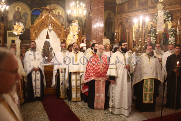 Πλήθος πιστών συμμετείχε στον πανηγυρικό Εσπερινό της Αγίας Μαρκέλλας στον Βοτανικό, όπου ο Επίσκοπος Χριστουπόλεως Βαρνάβας ανέπτυξε επίκαιρα πνευματικά μηνύματα.