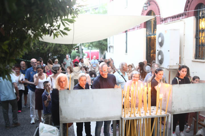Πλήθος πιστών συμμετείχε στον πανηγυρικό Εσπερινό της Αγίας Μαρκέλλας στον Βοτανικό, όπου ο Επίσκοπος Χριστουπόλεως Βαρνάβας ανέπτυξε επίκαιρα πνευματικά μηνύματα.