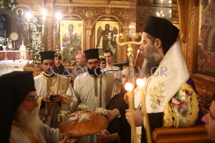 Πλήθος πιστών συμμετείχε στον πανηγυρικό Εσπερινό της Αγίας Μαρκέλλας στον Βοτανικό, όπου ο Επίσκοπος Χριστουπόλεως Βαρνάβας ανέπτυξε επίκαιρα πνευματικά μηνύματα.