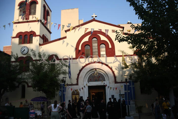 Ο Επίσκοπος Χριστουπόλεως Βαρνάβας στον πανηγυρικό Εσπερινό της Αγίας Μαρκέλλας στον Βοτανικό.