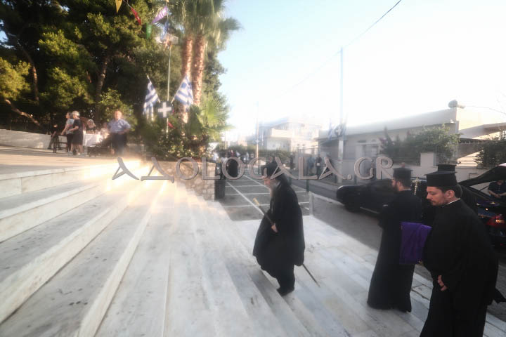 Άγιος Αιμιλιανός, Ιερά Λιτάνευση, Λόφος Σκουζέ, Αθήνα, Ιερός Ναός Αγίου Αιμιλιανού, Εσπερινός, Επίσκοπος Χριστιανουπόλεως, Βαρνάβας Θεοχάρης, π. Νικόλαος Αργυρόπουλος, Ιερά Αρχιεπισκοπή Αθηνών, Εκκλησιαστικά Νέα, Ορθοδοξία, Θρησκευτικές Ειδήσεις