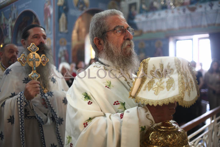 Άγιος Αιμιλιανός, Λόφος Σκουζέ, Επίσκοπος Ευρίπου Χρυσόστομος, Θεία Λειτουργία, Ιερός Ναός Αγίου Αιμιλιανού, Αθήνα, Ιερά Αρχιεπισκοπή Αθηνών, Εκκλησιαστικά Νέα, Ορθοδοξία, Πανήγυρη Αγίου Αιμιλιανού