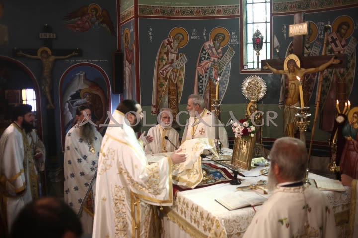 Άγιος Αιμιλιανός, Λόφος Σκουζέ, Επίσκοπος Ευρίπου Χρυσόστομος, Θεία Λειτουργία, Ιερός Ναός Αγίου Αιμιλιανού, Αθήνα, Ιερά Αρχιεπισκοπή Αθηνών, Εκκλησιαστικά Νέα, Ορθοδοξία, Πανήγυρη Αγίου Αιμιλιανού